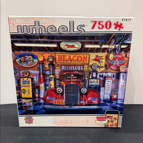 🔴2/$25🔴MasterPieces 750 Piece Jigsaw Puzzle At Your Service - Picture 1 of 3